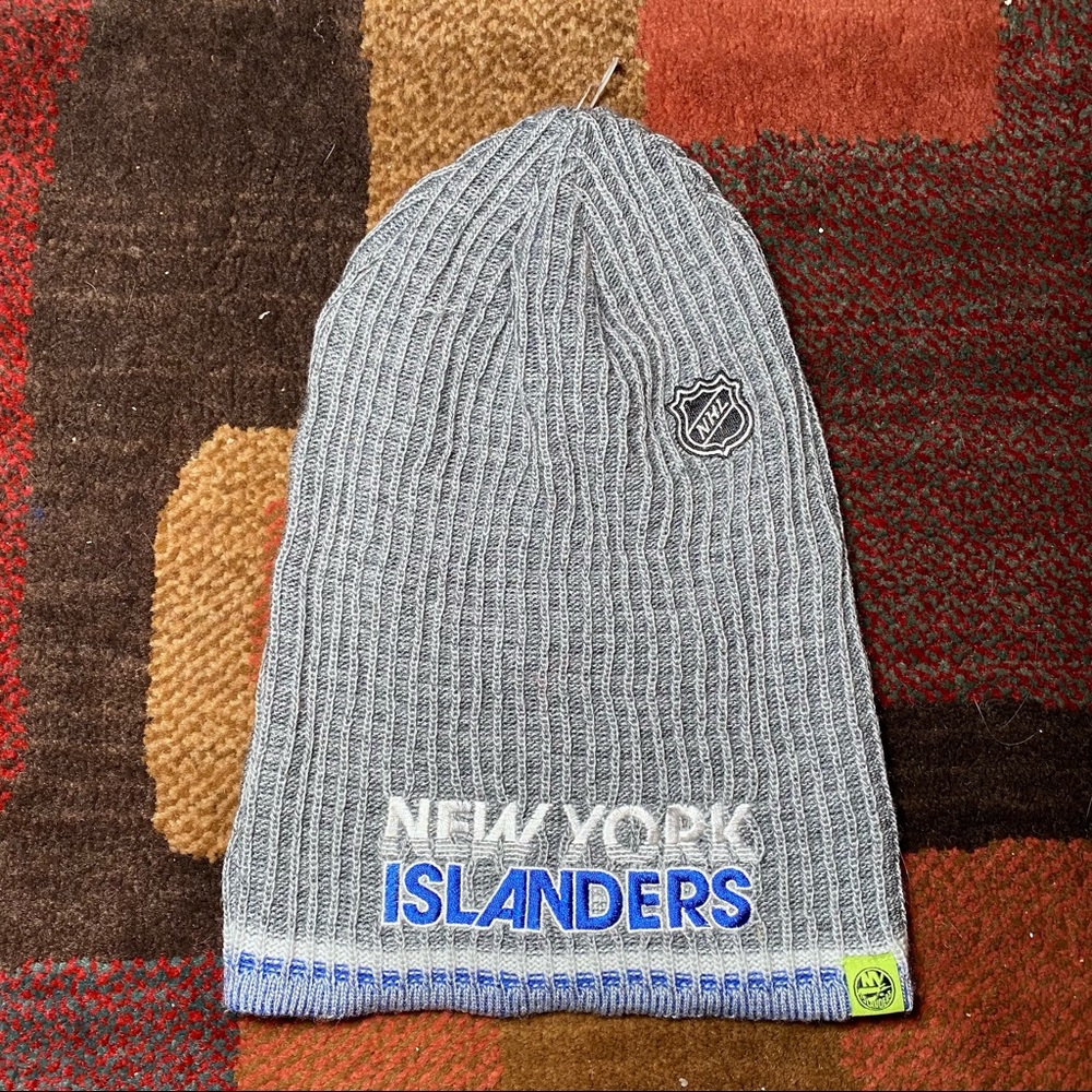 Brand New CCM New York Islanders Beanie